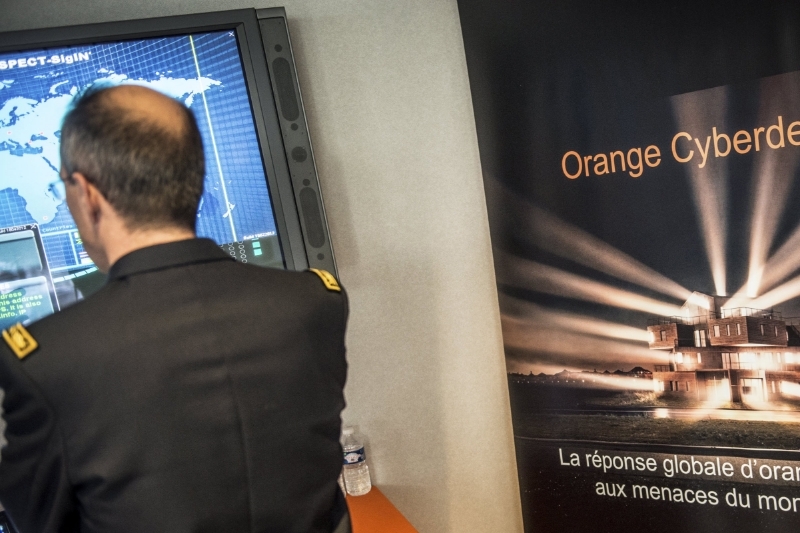 Le centre d'Orange Cyberdefense, piloté par Michel Van Den Berghe.