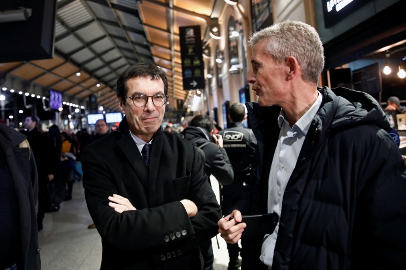Le nouveau patron de la SNCF Jean-Pierre Farandou, en compagnie d'Alain Krakovitch, directeur de Transilien.