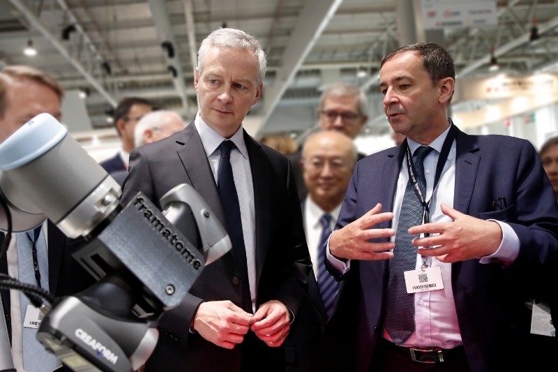 Le PDG de Framatome Bernard Fontana (à droite) en compagnie du ministre de l'économie Bruno Le Maire en 2018.