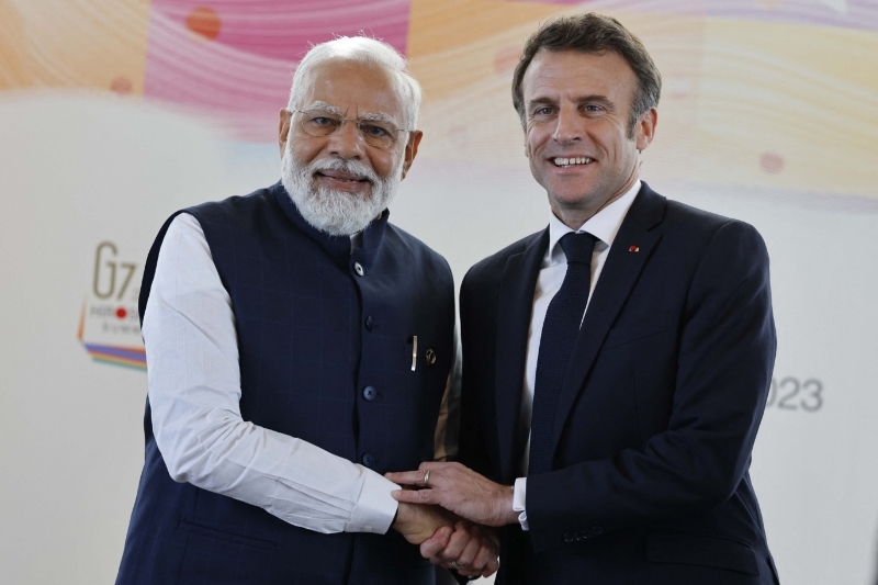 Le premier ministre indien Narendra Modi et Emmanuel Macron.