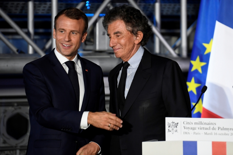 Emmanuel Macron et Jack Lang à l'inauguration de l'exposition Cités millénaires à l'INA, financée par l'ALIPH.