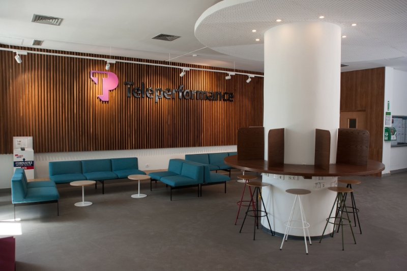 Des locaux de Teleperformance, leader mondial des centres d'appels.