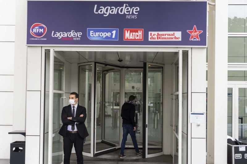 L'entrée du siège de Lagardère News, à Paris.